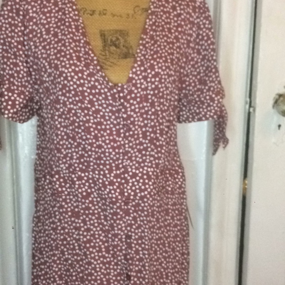 Polk dots express new dress